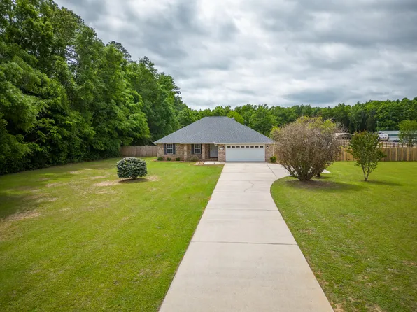 1006 Stanley Ln, Baker, FL 32531