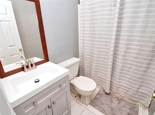 72 Manchester Ave, Waterbury, CT 06705