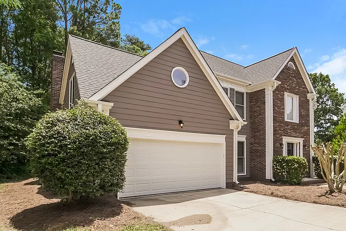 4 bed, 2.5 bath, 2514 sqft, $2,625 — Photo 4