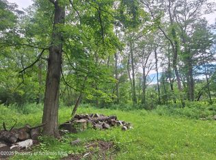 Ackerly Rd, Clarks Summit, PA 18411