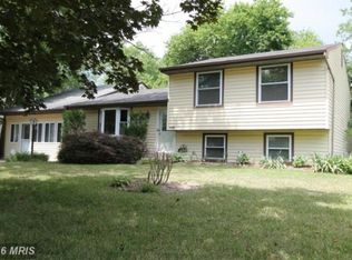 19205 Wootton Ave, Poolesville, MD 20837