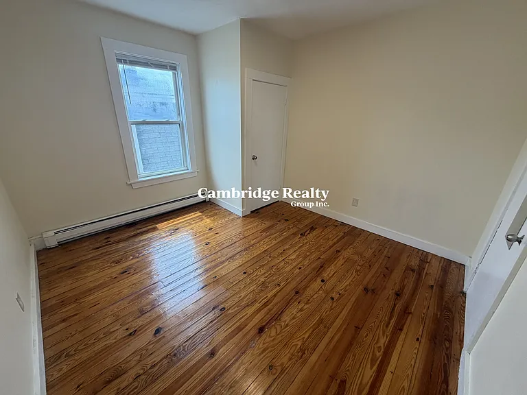 66 Pleasant St #3T — Photo 13