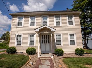 351 Main St, Tatamy, PA 18085