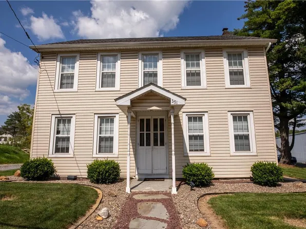 351 Main St, Tatamy, PA 18085