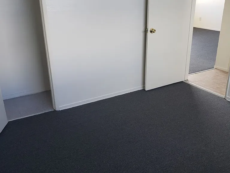 8202 Wilcox Ave — Photo 17