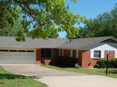 1500 E 4th St, Ada, OK, 74820