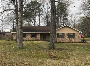 416 Justin Cir, Columbus, MS 39705
