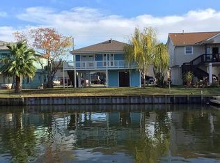 606 Warsaw St, Bayou Vista, TX 77563