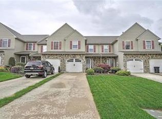 1758 Pinewind Dr, Alburtis, PA