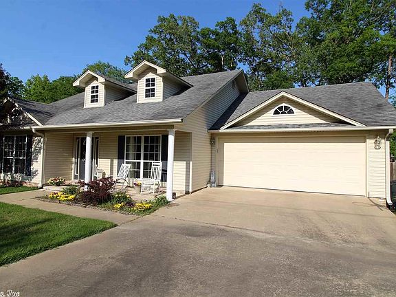4th image of 918 Reynolds Dr