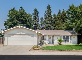 1637 Ashcroft Ave, Clovis, CA 93611