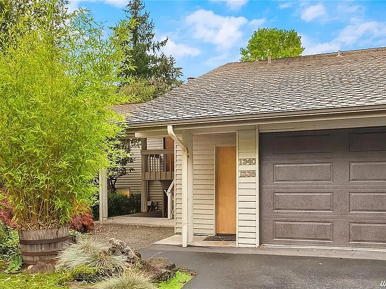 1339 Bellefield Park Ln #1339 — Photo 1