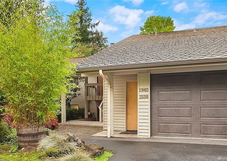 1st image of 1339 Bellefield Park Ln #1339