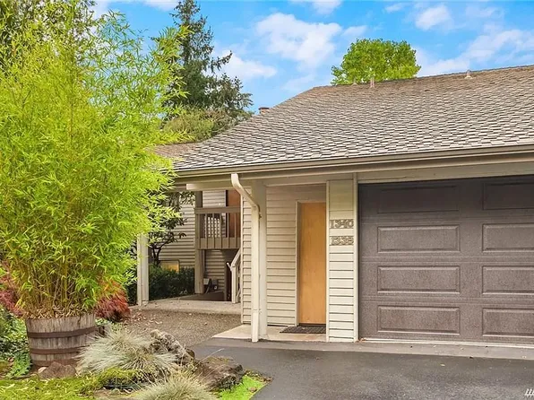 1339 Bellefield Park Ln #1339, Bellevue, WA 98004