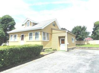35 Rolfe Ave, Shrewsbury, MA 01545