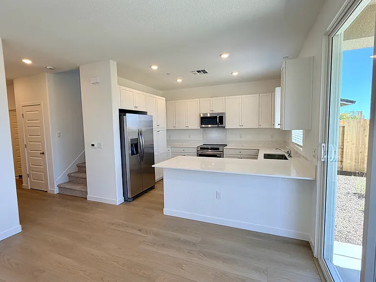 8371 Valpane Way — Photo 7