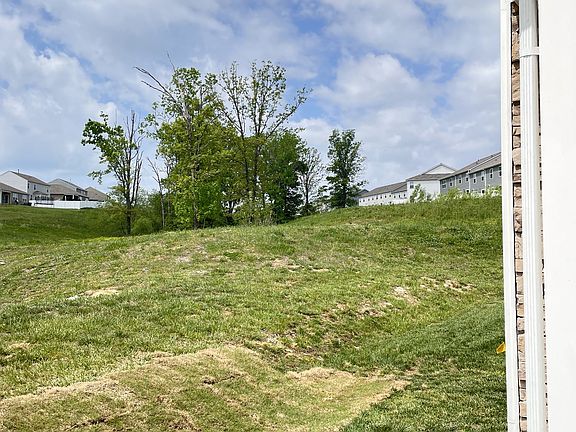2nd image of 1054 Woodbridge Blvd
