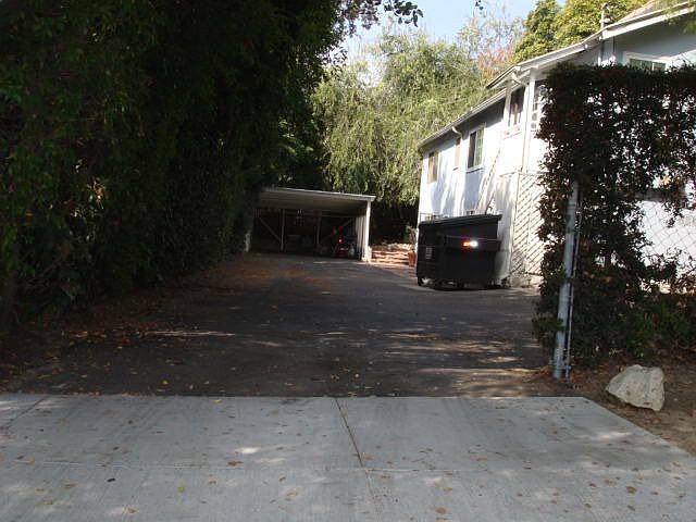 2nd image of 222 W Highland Ave