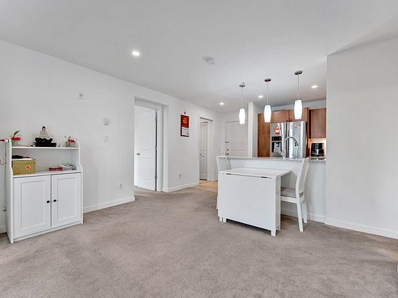 5th image of 6508 Denbigh Ave #320