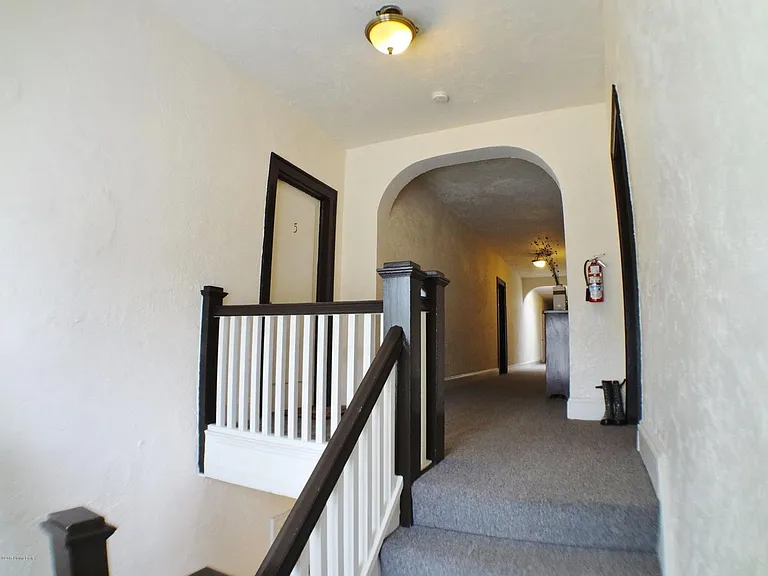 2450 Glenmary Ave #5 — Photo 2