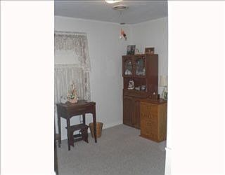4th image of 38 Marino Dr