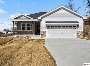 8507 Riverdale Rd, Plattsmouth, NE 68048