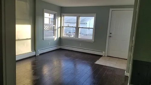 21 Grove Pl Photo 1