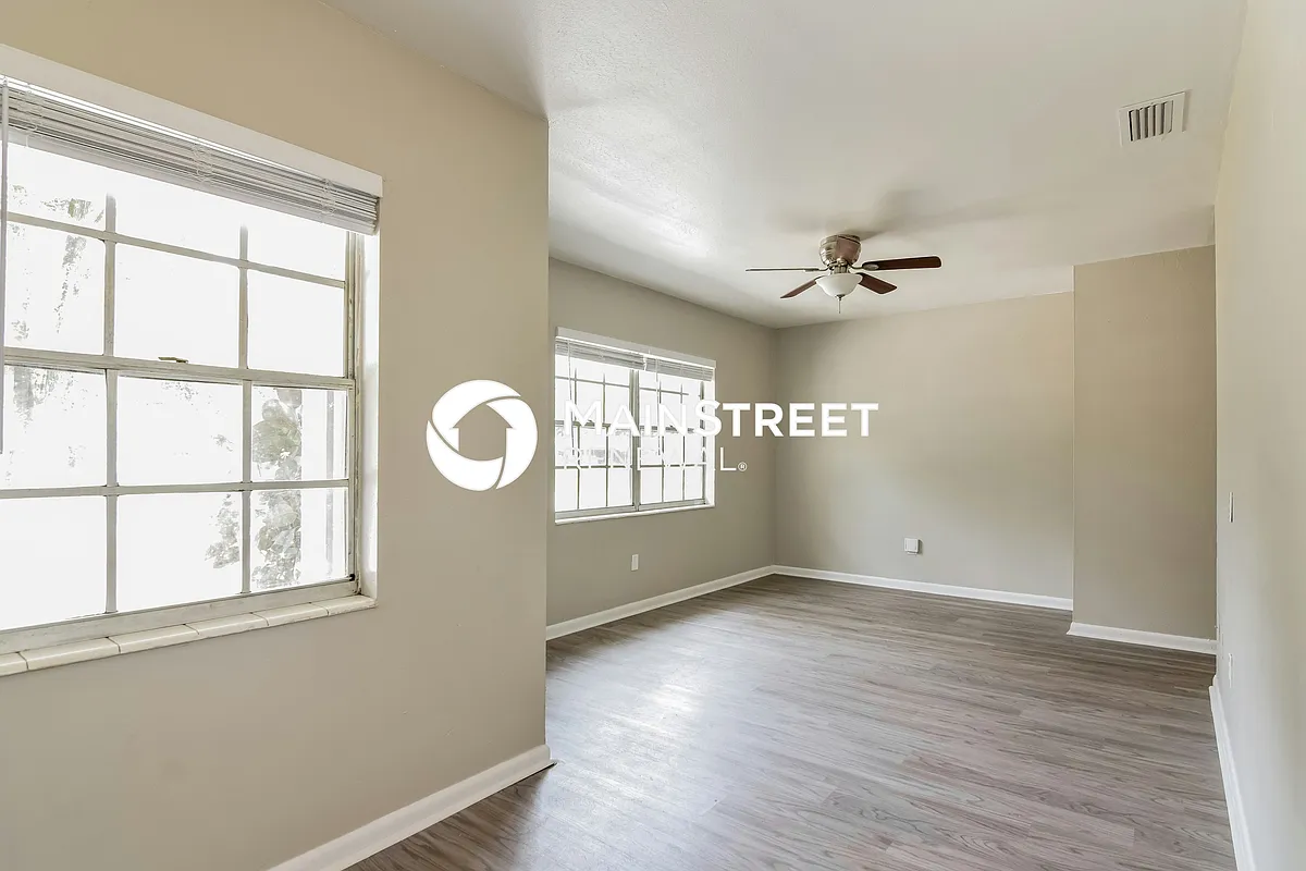 Living Room - 4208 King Alfred Dr