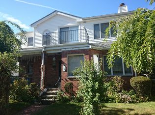 16 Spring Valley Rd, West Roxbury, MA 02132