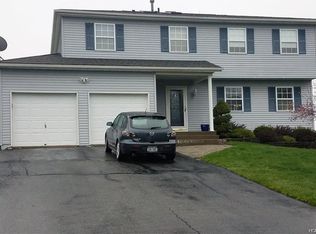 1 Columbia Cir, Highland Mills, NY 10930