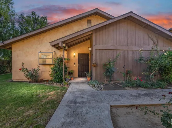 5451 Midsummer Dr APT C, Bakersfield, CA 93308