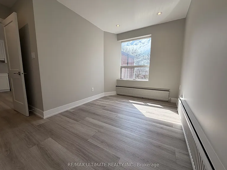 699 Balliol St #303 — Photo 10