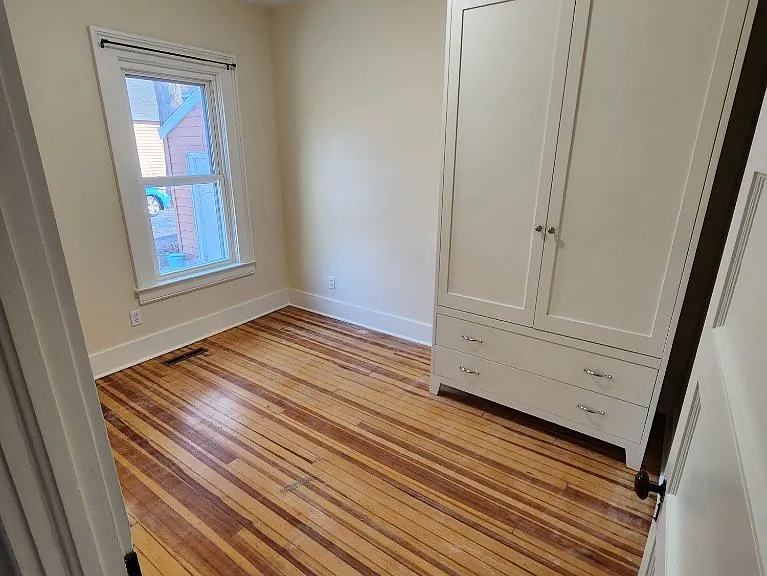 168 Elm St #1 — Photo 4