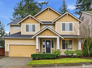 8415 NE 151st Place, Kenmore, WA 98028
