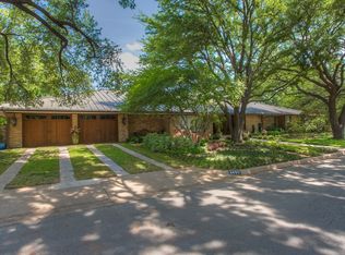 4450 Harley Ave, Fort Worth, TX 76107
