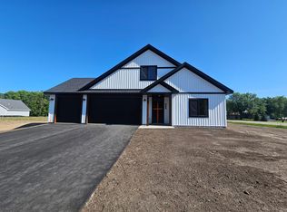 2005 153rd Ln NW, Andover, MN 55304