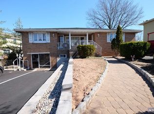 586 Harrison Ave, Lodi, NJ 07644