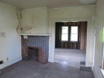 2nd image of 29 Crawford St