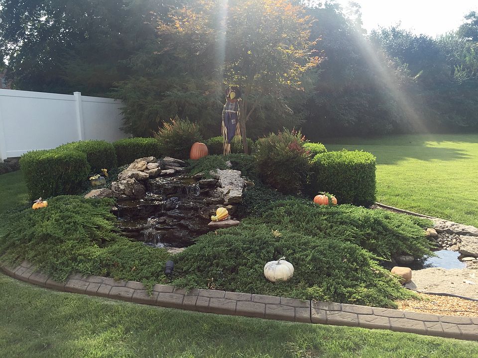 2nd image of 510 Moser Rd