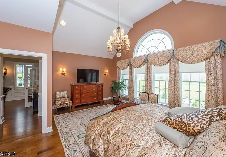 Briar Ct — Photo 7