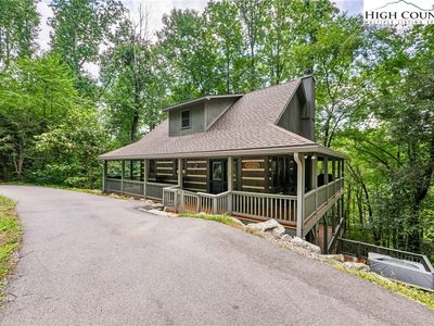 535 E Tweetsie Lane, Banner Elk, NC, 28604