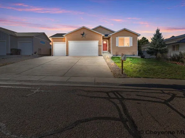3709 Laramie St, Cheyenne, WY 82001