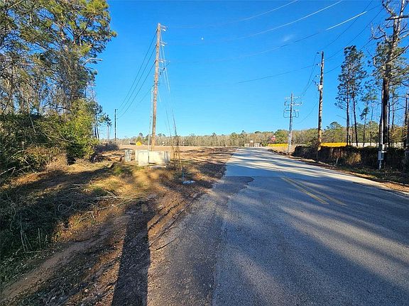 4th image of 47 Sherwood Dr Lot 1