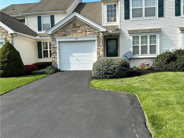 177 Park Ridge Dr, Easton, PA 18040
