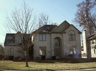 2335 Stonybrook Blvd, Sylvania, OH