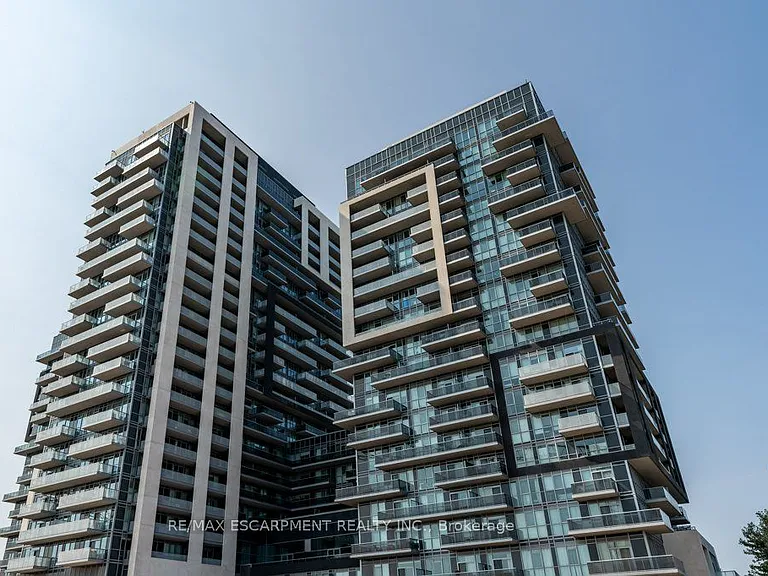 2087 Fairview St #1304 — Photo 2