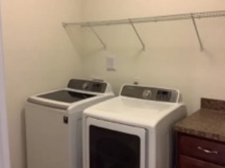 9240 Woodcrane Dr — Photo 16
