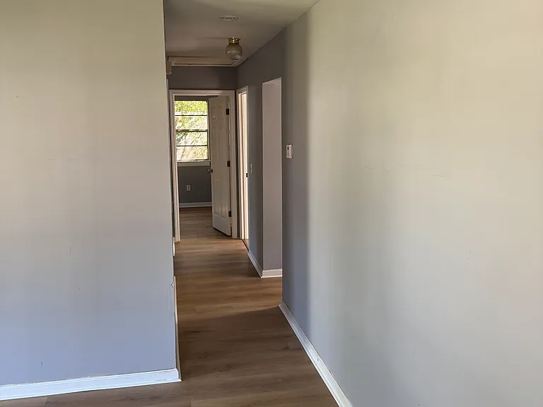 514 Tuten Ave — Photo 2
