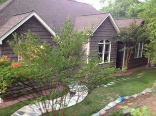 5479 Lake Wylie Rd, Clover, SC 29710