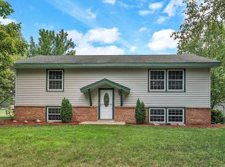 5917 113th Ave N, Champlin, MN 55316